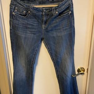 Miss Me jeans. Size 32. Mid-rise easy boot cut.
